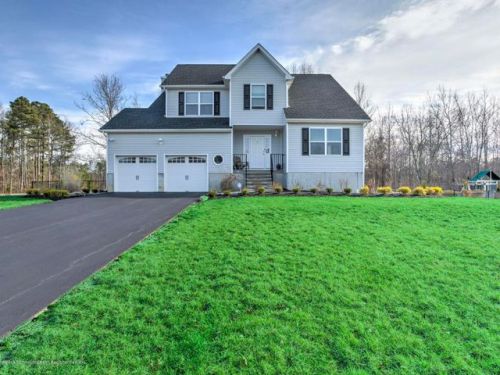 19 Maxim Ct, Jackson Twp NJ  08527-3893 exterior