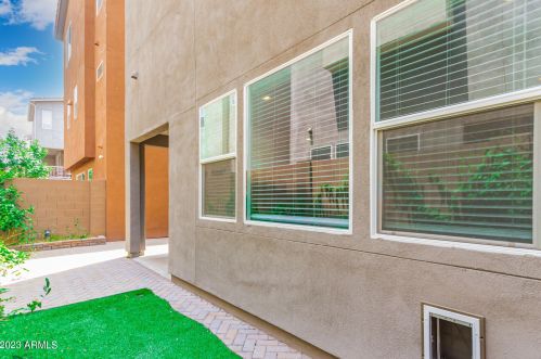 7084 Jasper Dr, Chandler AZ 85226 exterior