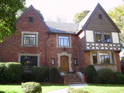 91 Mandalay Rd, Newton, MA 02459-1318