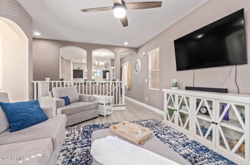 2020 77th Ln, Phoenix AZ  85035-5122 exterior