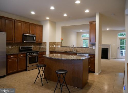 11648 Leesborough Cir, Silver Spring MD  20902-2890 exterior