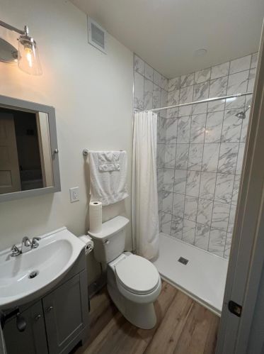 2530 Superior St, Milwaukee WI  53207-1931 exterior