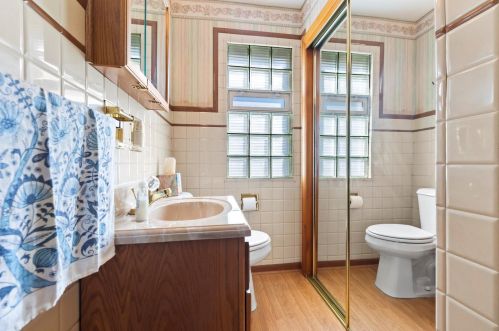 2403 95, Milwaukee WI exterior