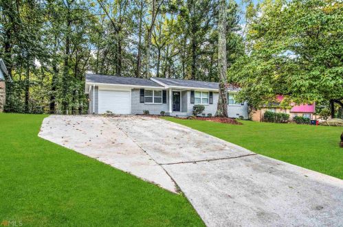 3820 Leisure Ln, Atlanta GA  30349-4460 exterior