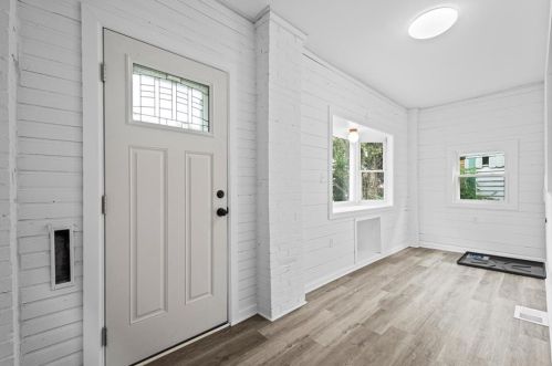 436 Arabella St, Pittsburgh PA  15210-1402 exterior