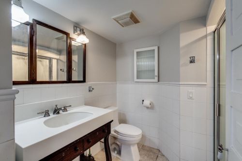 746 Gorham St, Madison WI 53703-1521 exterior