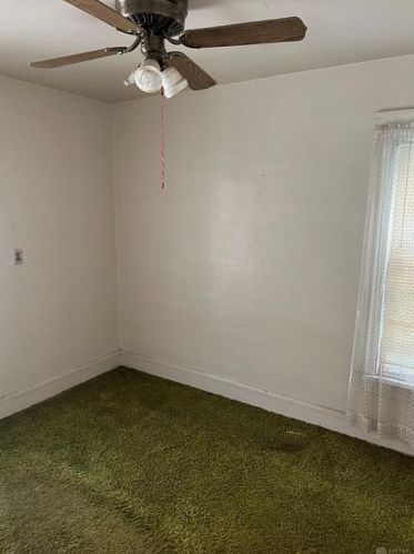 535 109 St, Cleveland OH 44108-1469 exterior