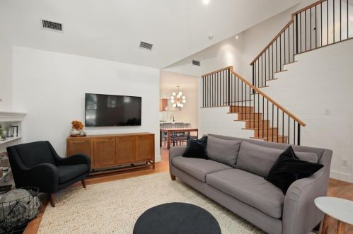 7239 Casa Loma Ave, Dallas TX 75214-4006 exterior