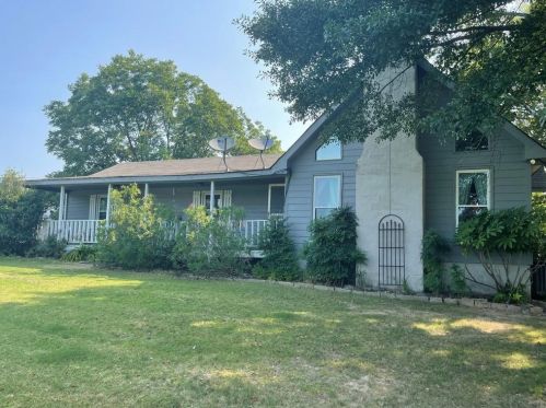 4320 Cannon Rd, Loganville, GA 30052-2544