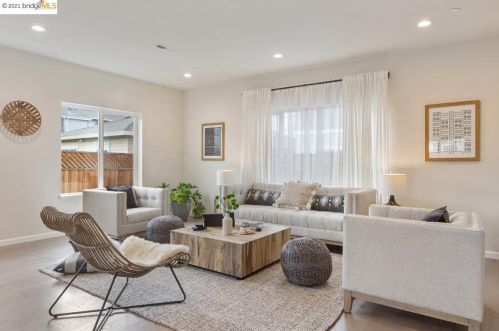 2325 8 St, Berkeley CA 94710-2311 exterior