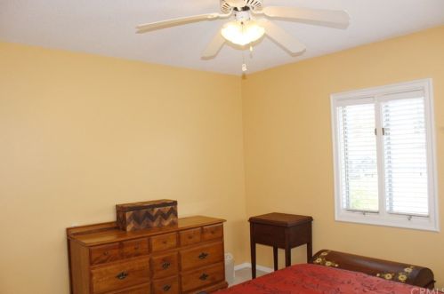 18013 Canehill Ave, Bellflower CA 90706-7145 exterior