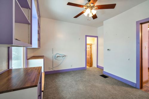 715 8 St, Manitowoc WI 54220-3921 exterior