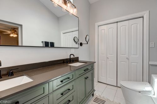 2143 Thomas St, Chicago IL 60651-3248 exterior