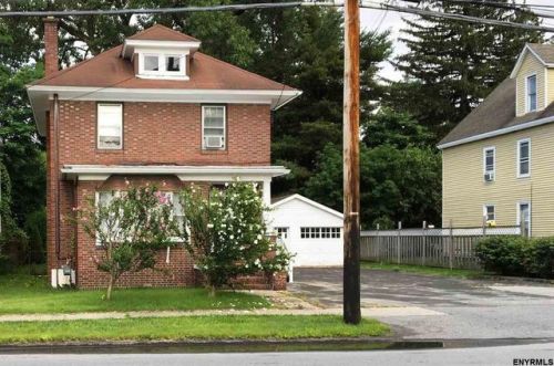 1905 Hamburg St, Schenectady NY  12303-3707 exterior