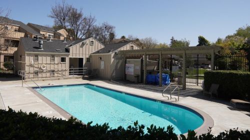 107 Monte Verano Ct, San Jose CA 95116-2658 exterior