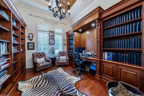 6357 Highcroft Dr, Naples FL 34119-8445 exterior