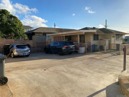 728 21 Ave, Honolulu HI 96816-4516 exterior