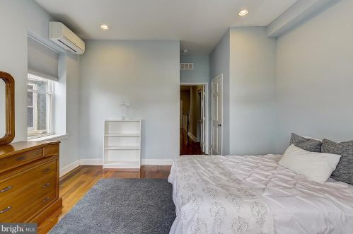 4721 Hazel Ave, Philadelphia PA 19143-2023 exterior