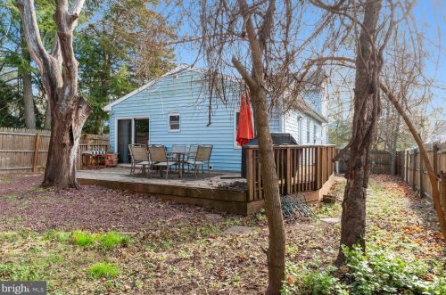 64 Route 156, Trenton NJ  08620-2708 exterior