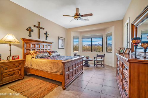 5750 Atascosa Peak Dr, Green Valley AZ 85622-8127 exterior