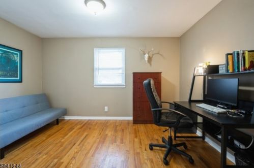 1971 Portland Ave, Scotch Plains NJ 07076-1802 exterior