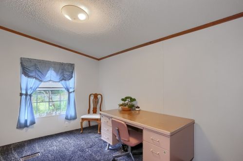 1599 Us Route 30, Hookstown PA 15050-1424 exterior