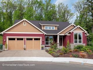 1287 Ophelia St, Portland, OR 97219-4589