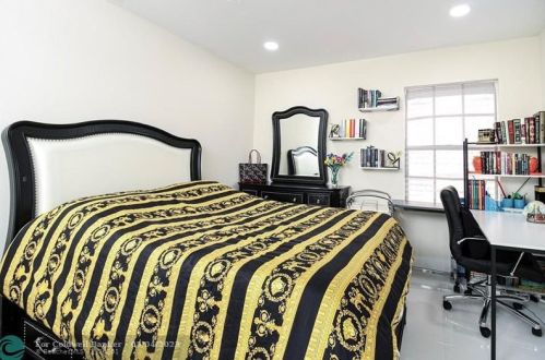 6628 25th Ct, Boca Raton FL  33496-2016 exterior