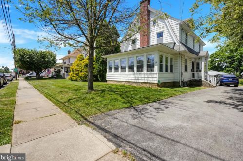 10 Lincoln Ave, Pittsburgh, PA 15205-2748