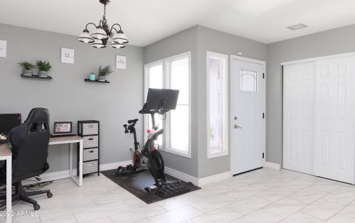 3633 Bloomfield Rd, Phoenix AZ  85032-7363 exterior