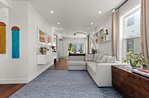 33 Eastman St, Boston MA  02125-2210 exterior