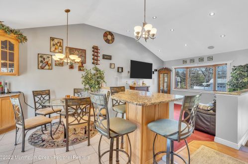 17 Dogwood Dr, Jackson Twp NJ 08527-1342 exterior