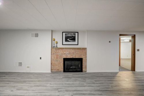 4510 Odana Rd, Madison WI  53711-1445 exterior