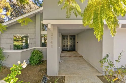 2141 Pioneer Ave, Fullerton CA 92831-1239 exterior