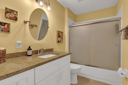 499 Casanova Cir, Fort Pierce FL  34986-1713 exterior