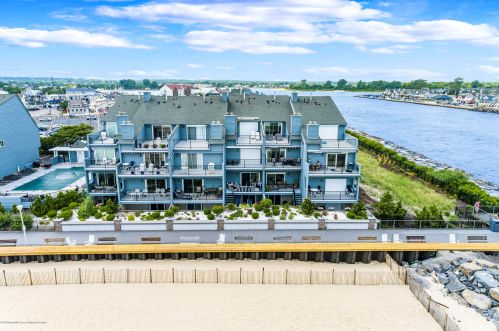 19 Harborhead Dr, Point Pleasant Beach NJ 08742-2681 exterior