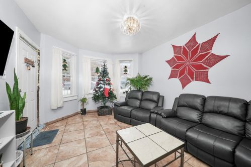 5346 Washtenaw Ave, Chicago IL  60625-3415 exterior