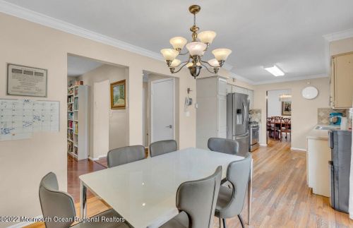 28 Linda Dr, Jackson Twp NJ 08527-5026 exterior