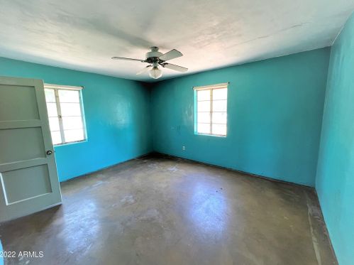 3322 17 Dr, Phoenix AZ 85045-1793 exterior