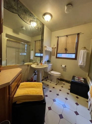 150 123rd St, Chicago IL 60803-2936 exterior