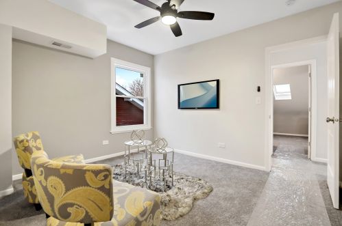 11347 Parnell Ave, Chicago IL 60628-7440 exterior