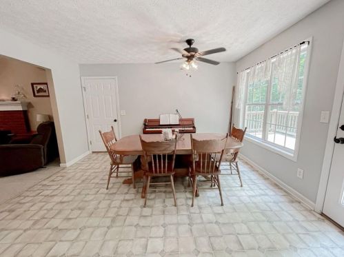 3888 Berkshire Rdg Dr, Gainesville GA 30506-4560 exterior