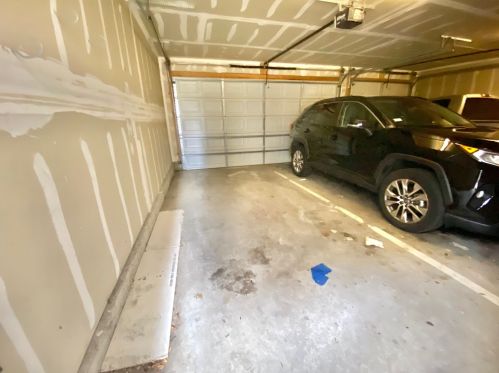 907 Lytle St, Chicago IL 60607-4704 exterior