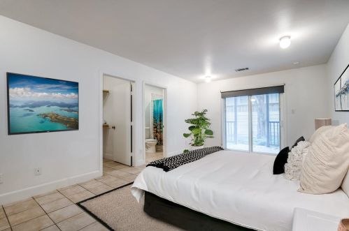 3108 Flora St, Dallas, TX 75204-3912