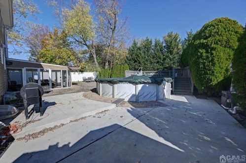 40 Grace Dr, Old Bridge NJ  08857-2545 exterior