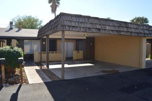 3001 38th St, Phoenix AZ  85040-1657 exterior