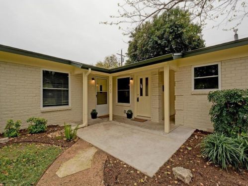 1809 Blue Crest Dr, Austin, TX 78704-4017