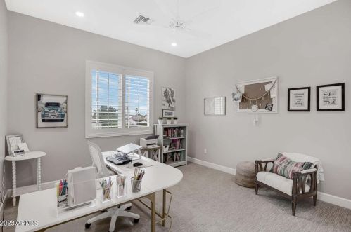 8976 8 Dr, Phoenix AZ 85041-6754 exterior