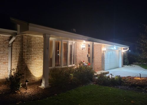 3938 119, Milwaukee WI 53228-1814 exterior