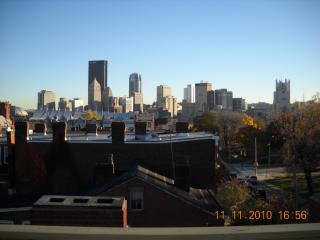 404 Foreland St, Pittsburgh PA  15212-4803 exterior